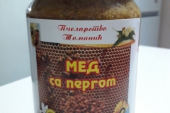 pcelarstvo-tomanic-obrenovac-med-pcelinji-proizvodi-pcelar-perga-livadski-bagremov-sumski-propolis-maticna-mlec-polen-lek-prirodni-imuni-zdravlje-mojabaza-1