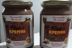 pcelarstvo-tomanic-kremic-obrenovac-med-pcelinji-proizvodi-pcelar-livadski-bagremov-sumski-propolis-maticna-mlec-polen-lek-prirodni-imuni-zdravlje-mojabaza-1